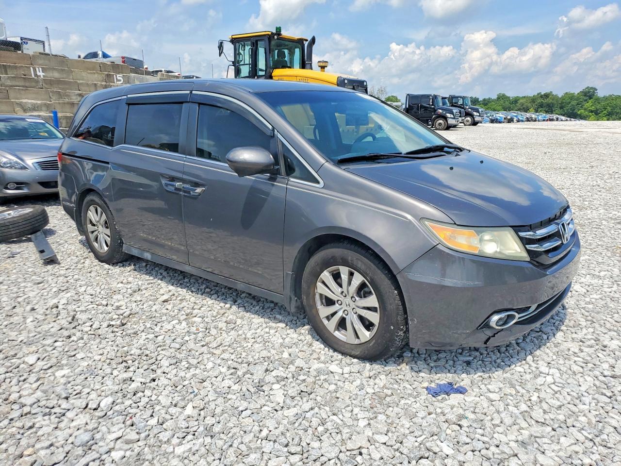 2015 Honda Odyssey Ex - Фото 4
