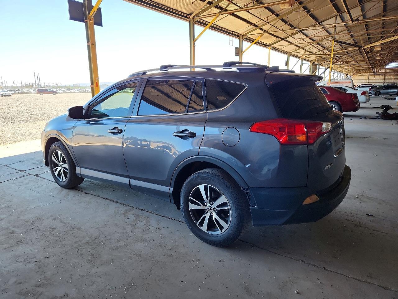 2017 Toyota Rav4 Xle - Image 2