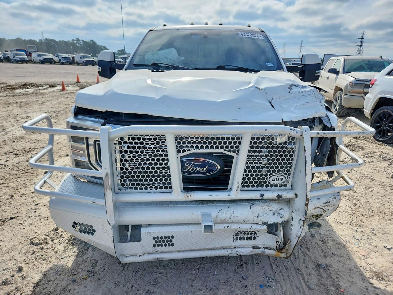 2021 Ford F350 Super Duty - Image 5