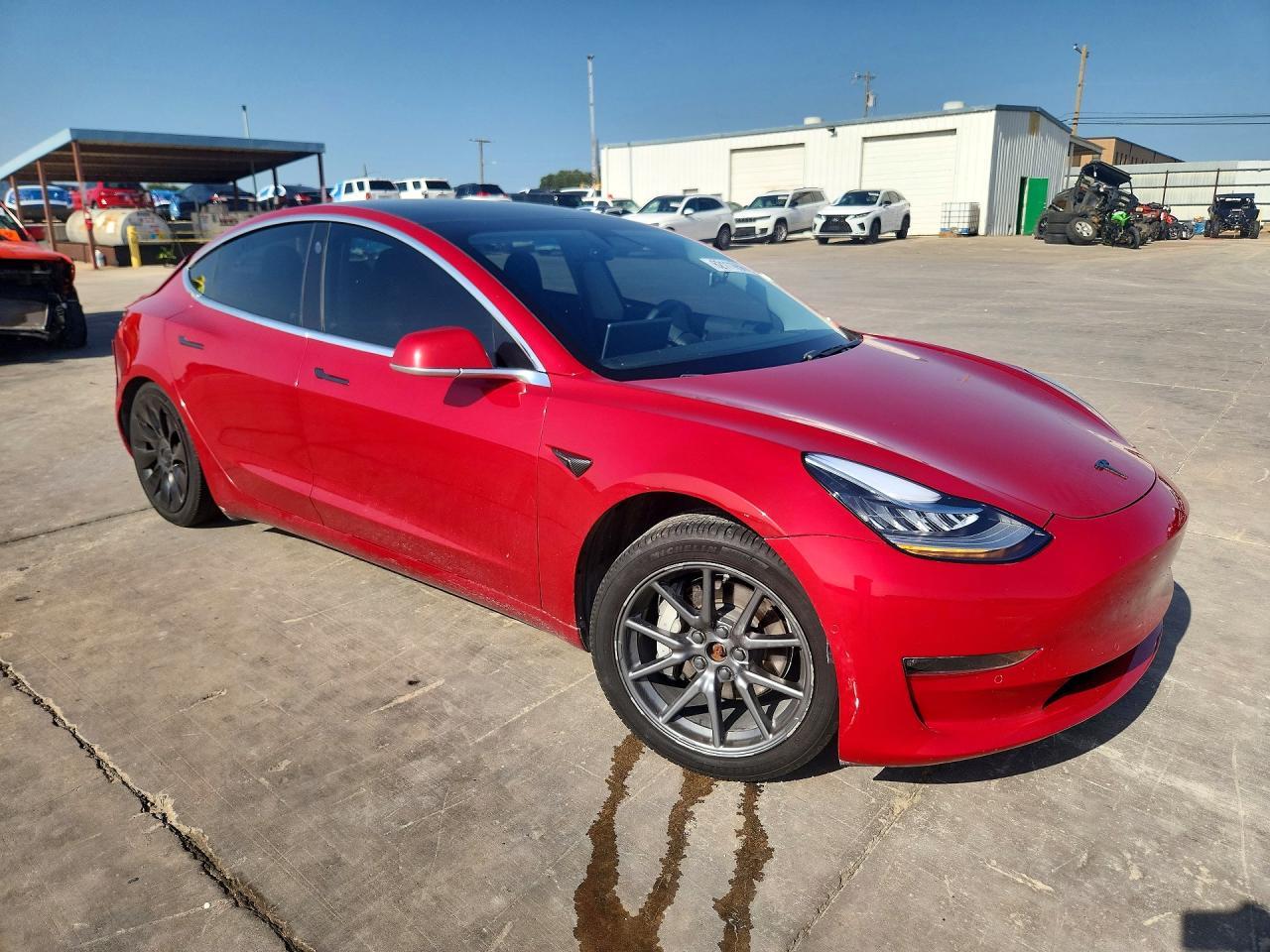 2019 Tesla Model 3 - Фото 4