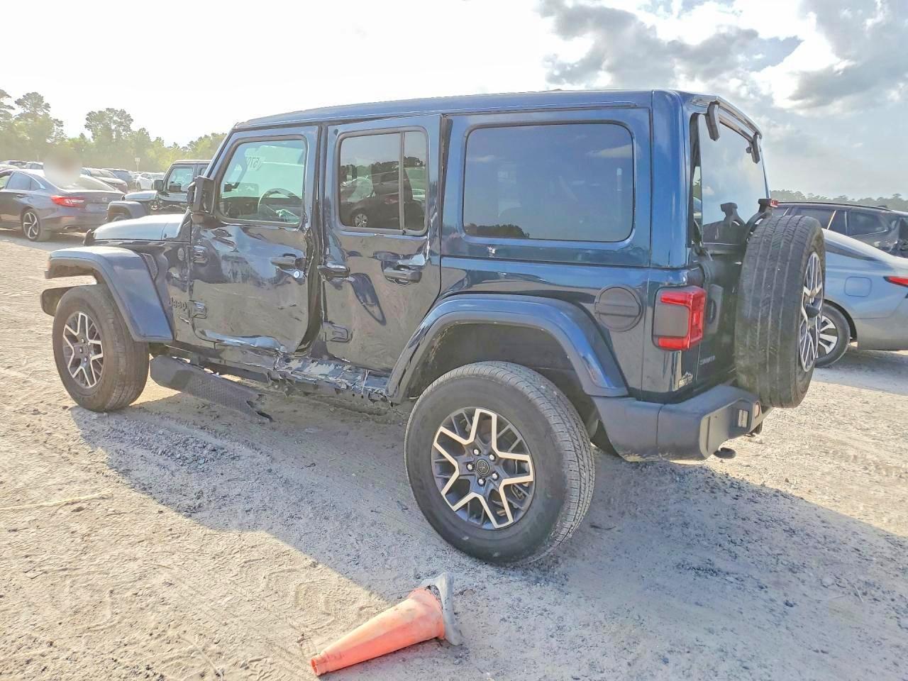 2025 Jeep 3Rd Axle - Image 2