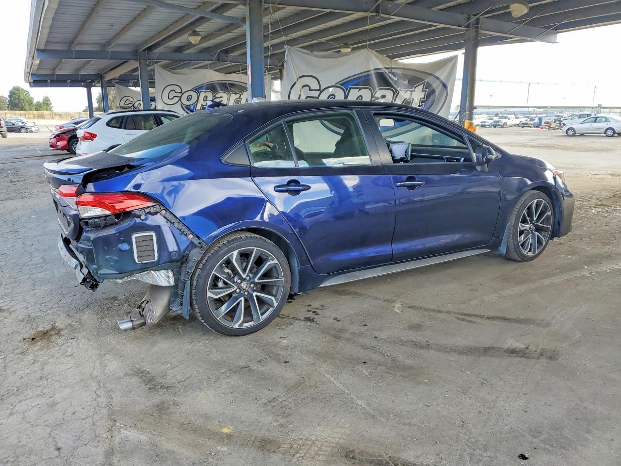 2020 Toyota Corolla Se - Фото 3