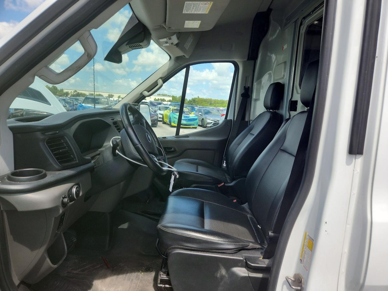 2022 Ford Transit 350 Delivery Van - Фото 7