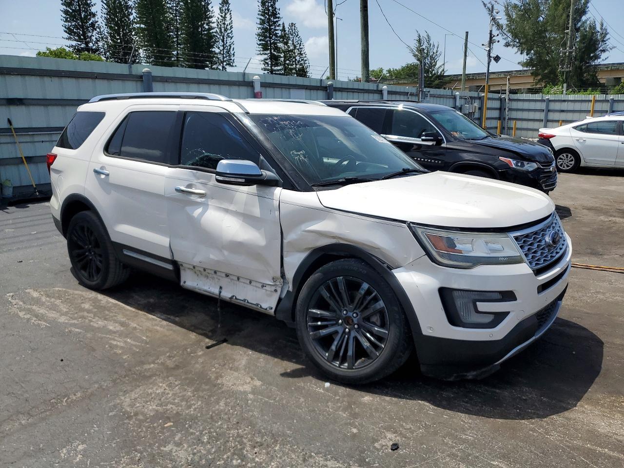 2017 Ford Explorer Platinum - Фото 4