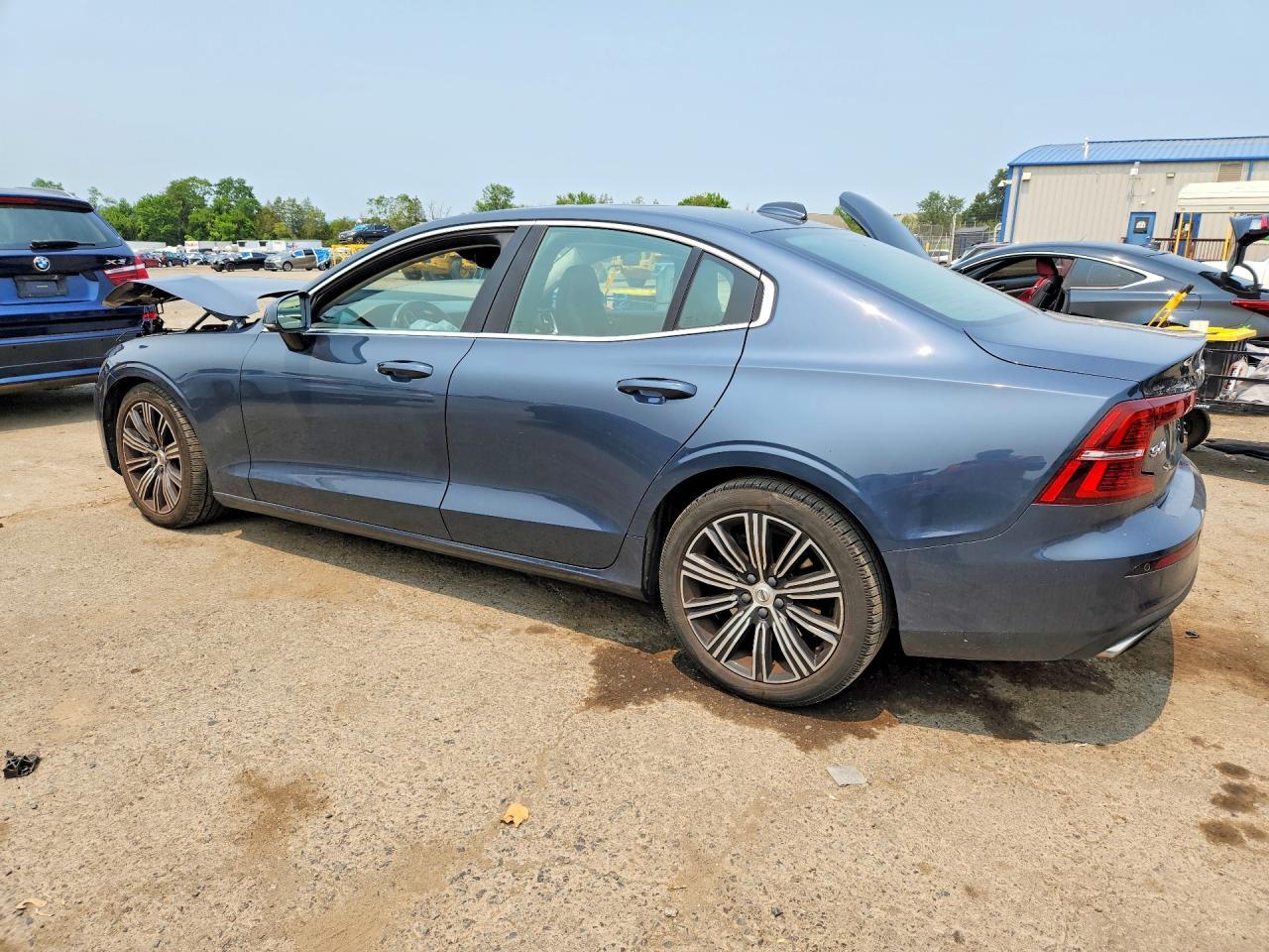2019 Volvo S60 T6 Inscription - Фото 2