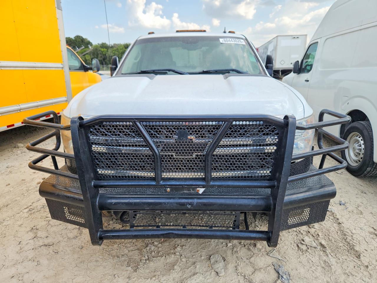 2011 Chevrolet Silverado K3500 Lt - Image 5