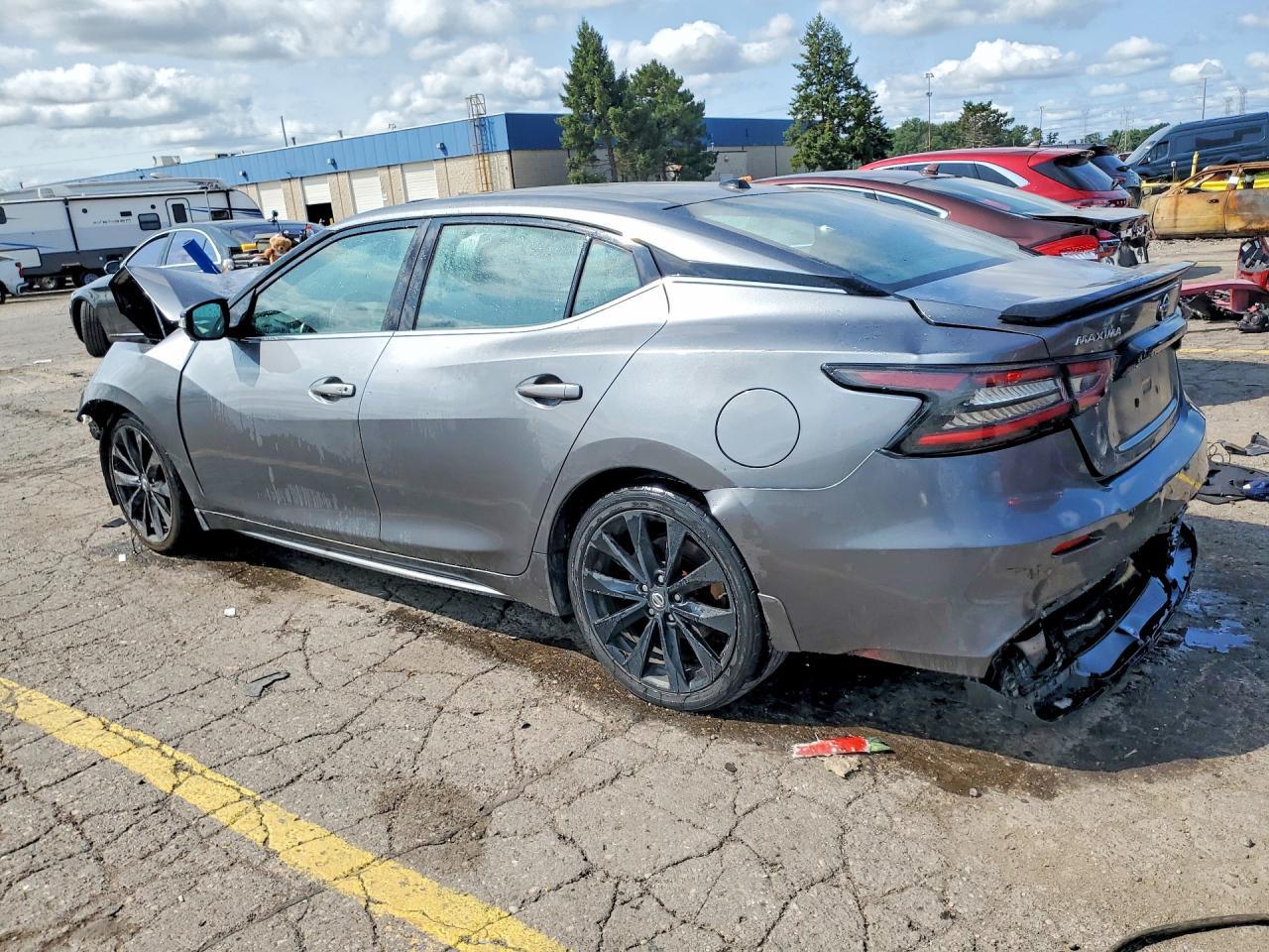 2022 Nissan Maxima Sr - Фото 2