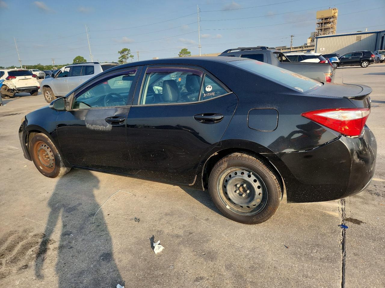 2016 Toyota Corolla S - Фото 2