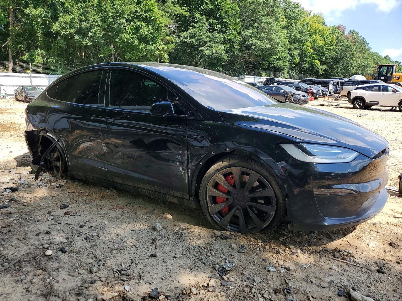 2022 Tesla Model X - Image 4