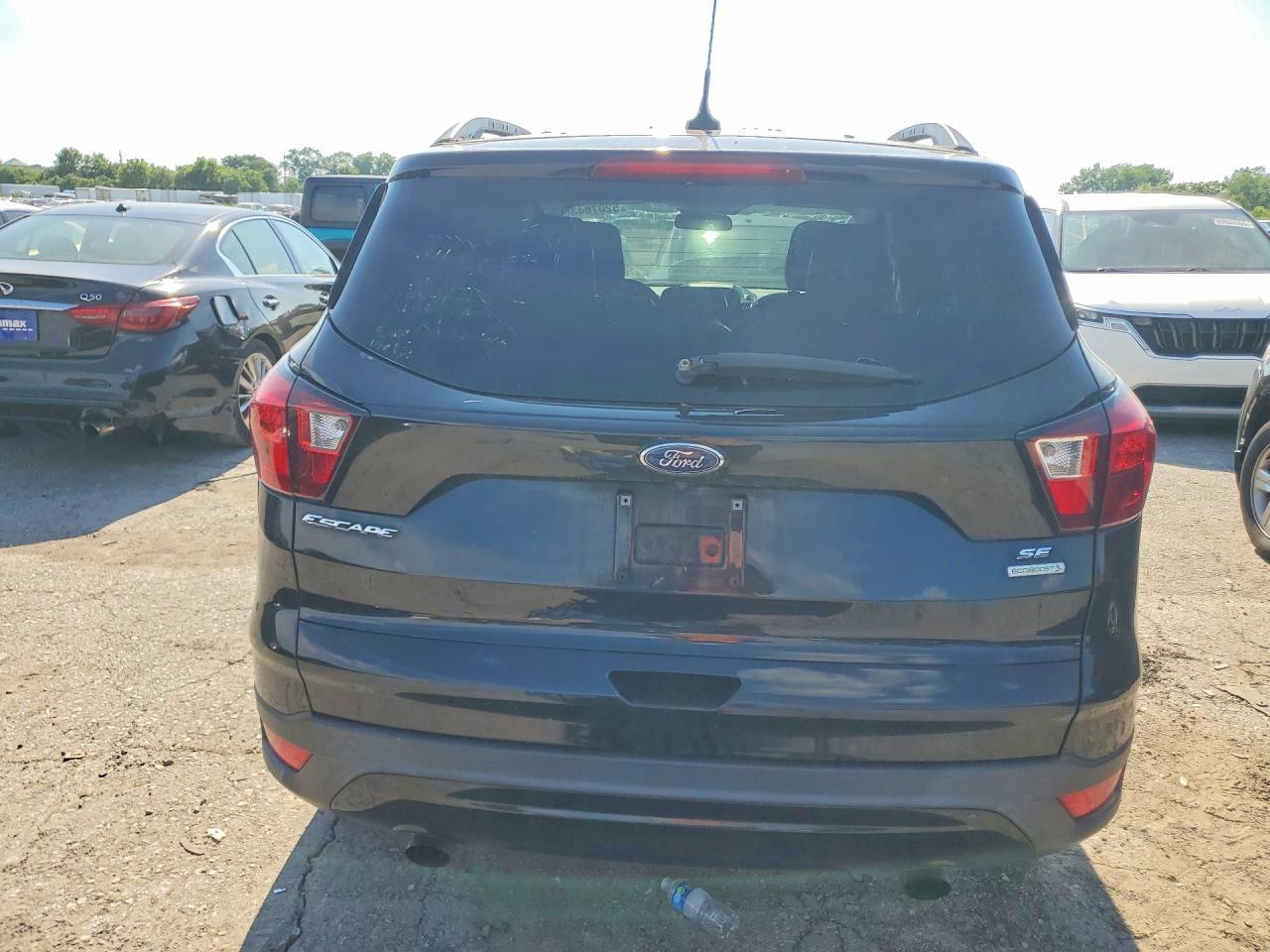 2019 Ford Escape Se - Фото 6
