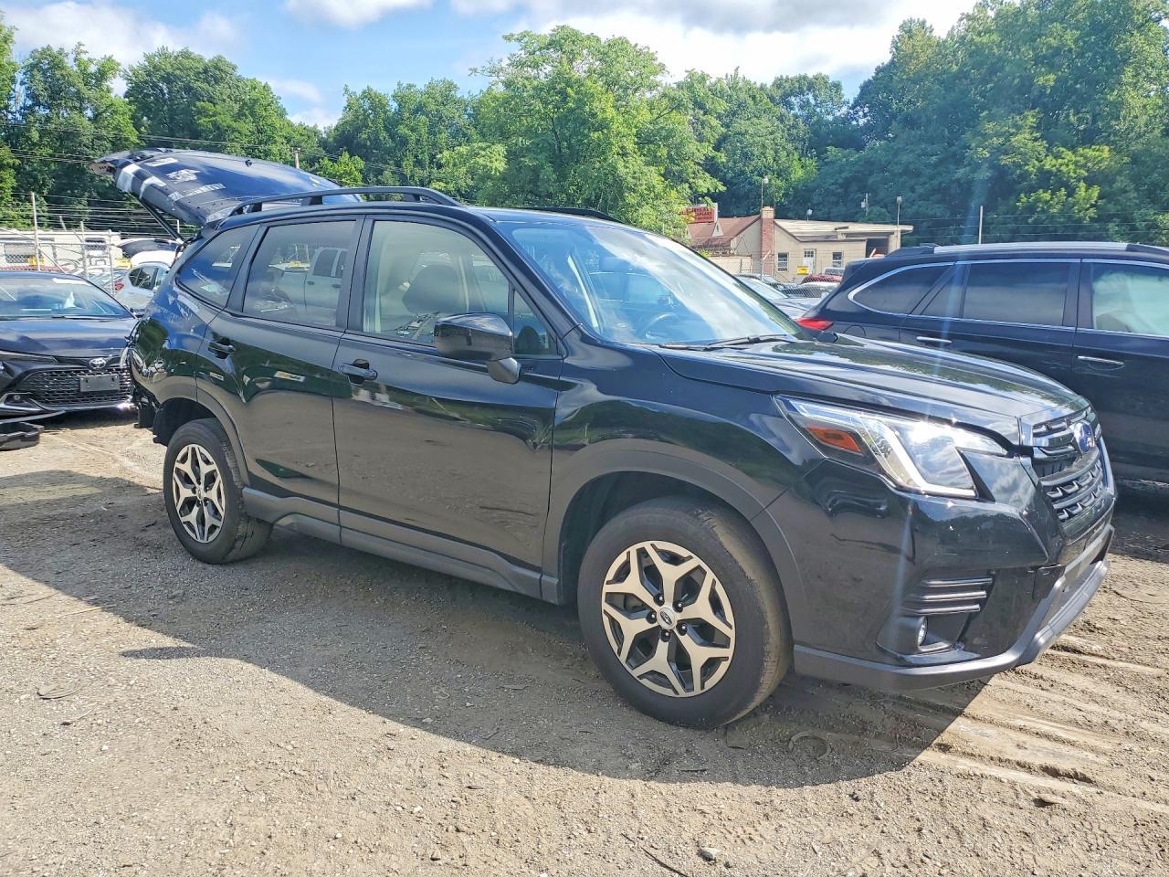 2024 Subaru Forester Premium - Фото 4