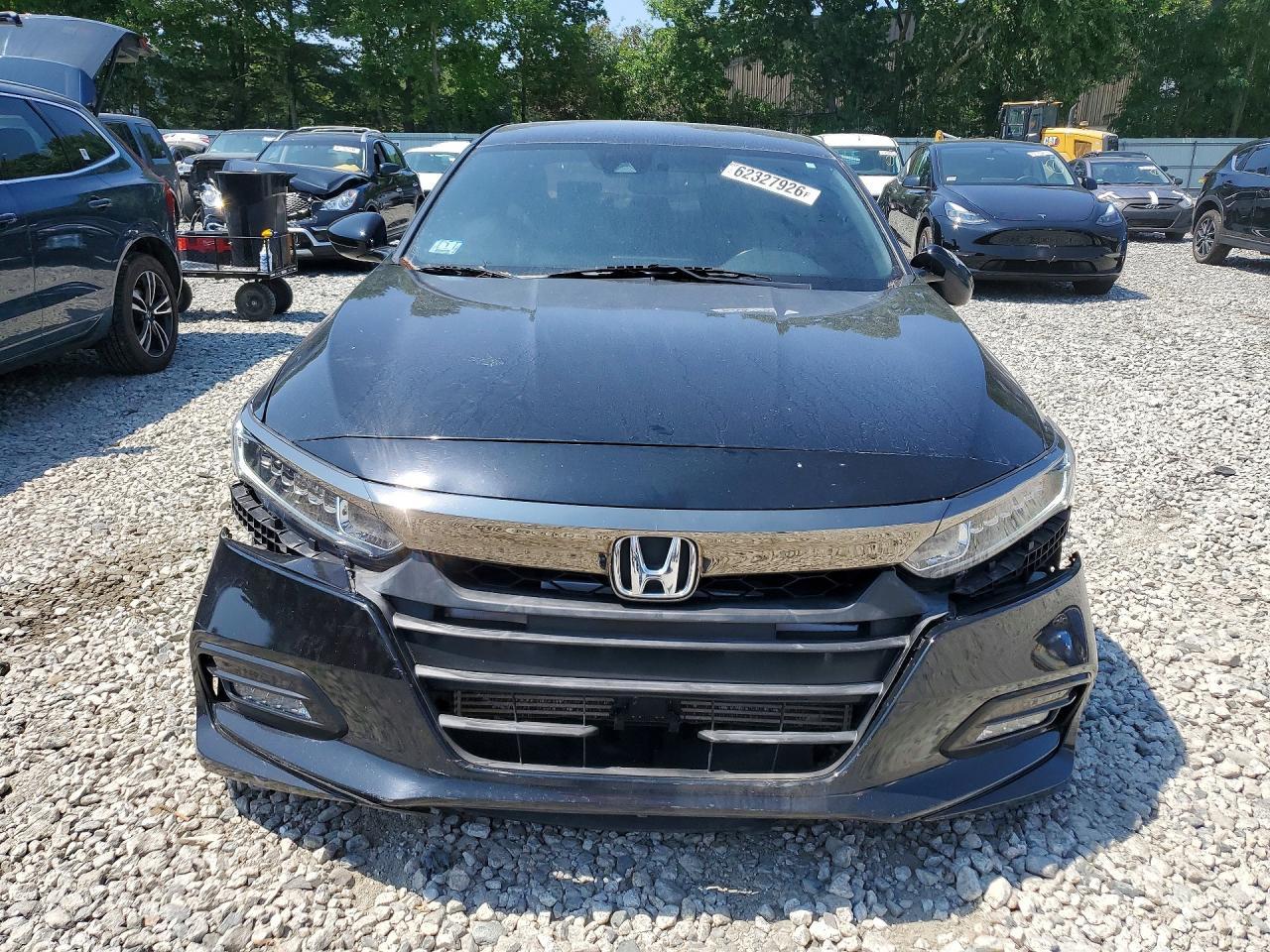 2020 Honda Accord Sport - Image 5