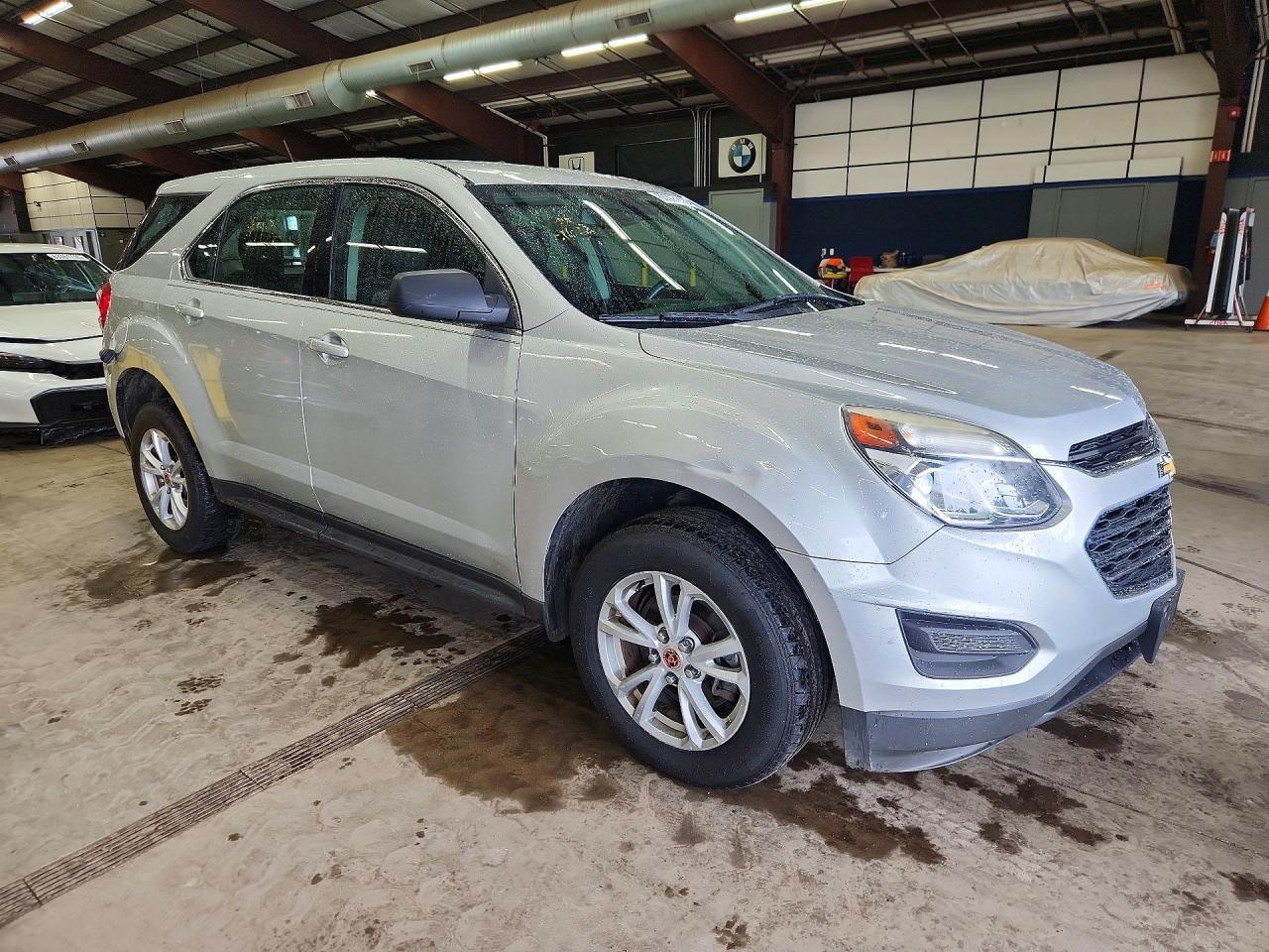 2017 Chevrolet Equinox Ls - Фото 4