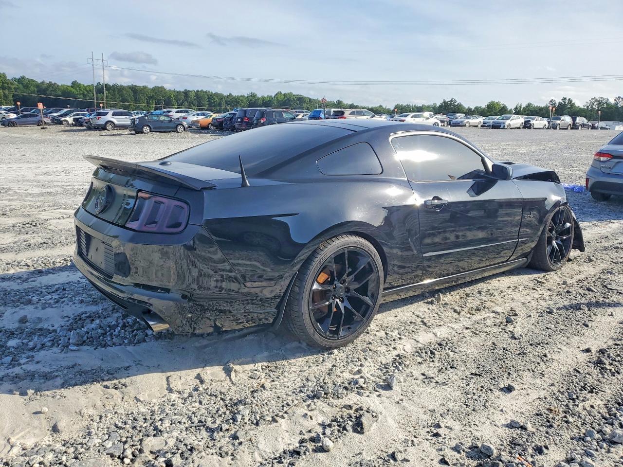 2014 Ford Mustang Gt - Фото 3