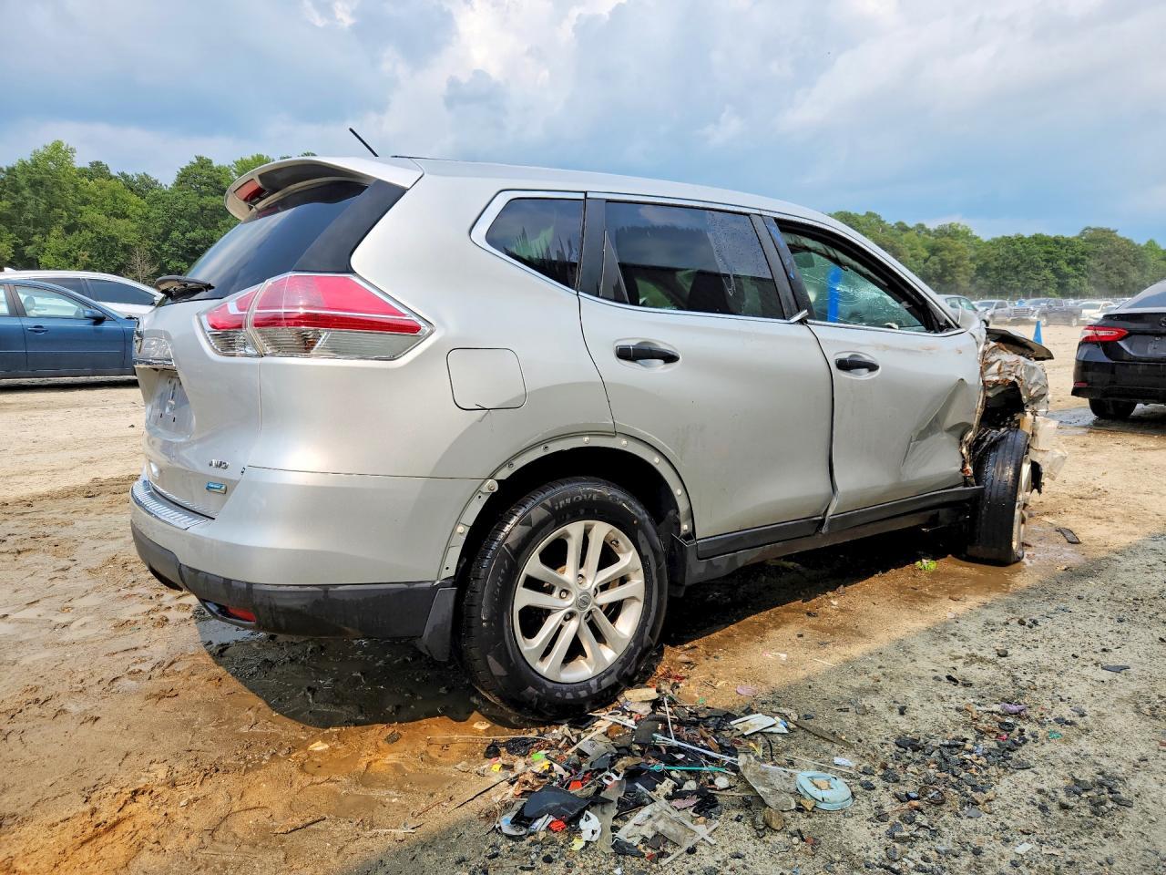 2014 Nissan Rogue S - Фото 3