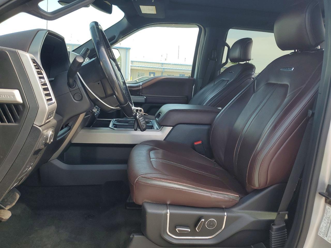 2017 Ford F350 Super Duty - Image 7
