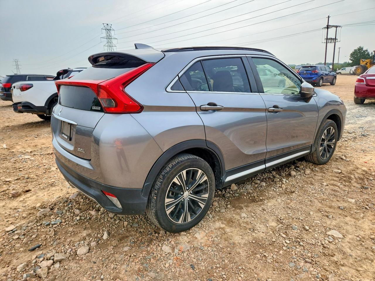 2020 Mitsubishi Eclipse Cross Se - Фото 3