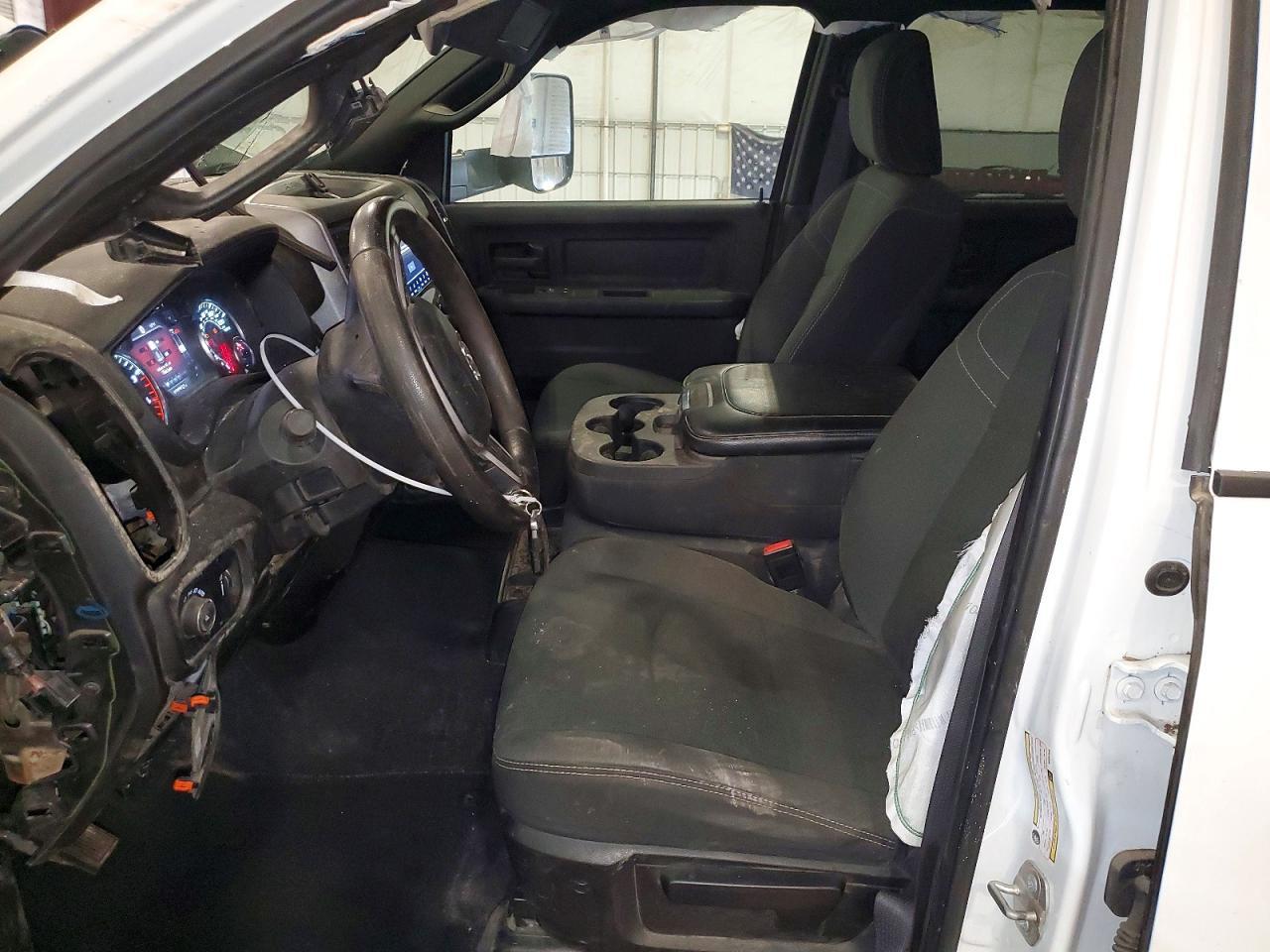 2022 Ram 2500 Tradesman - Фото 7
