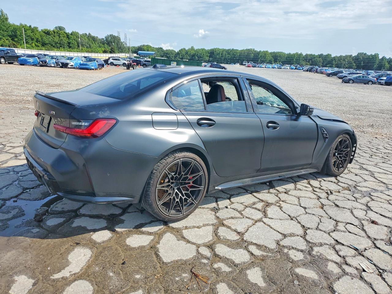 2024 BMW M3 - Фото 3