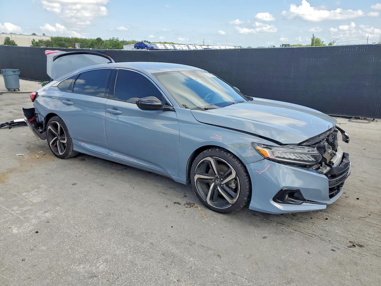 2022 Honda Accord Sport - Image 4