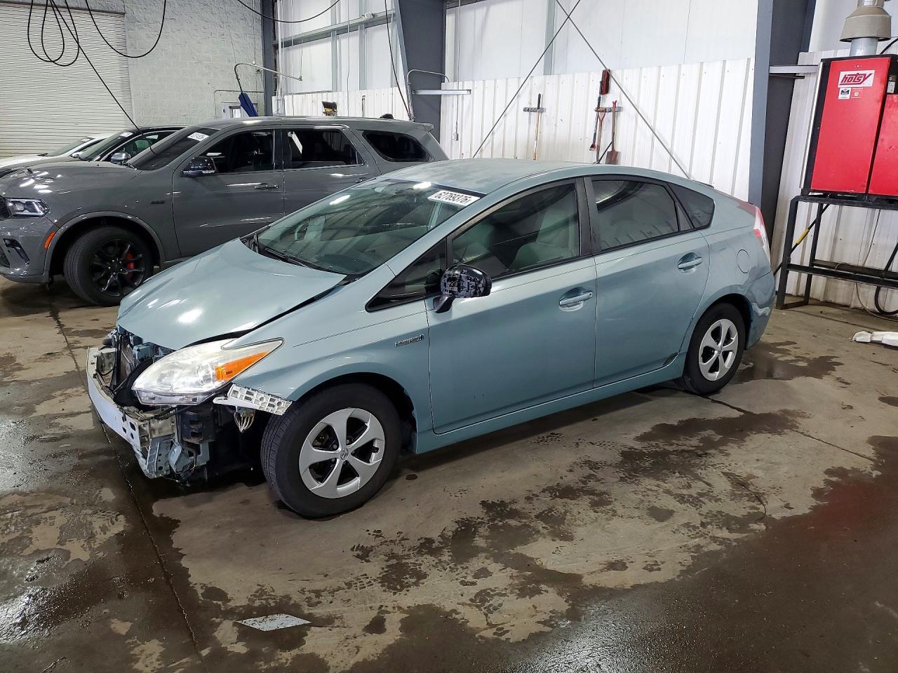 2015 Toyota Prius Two