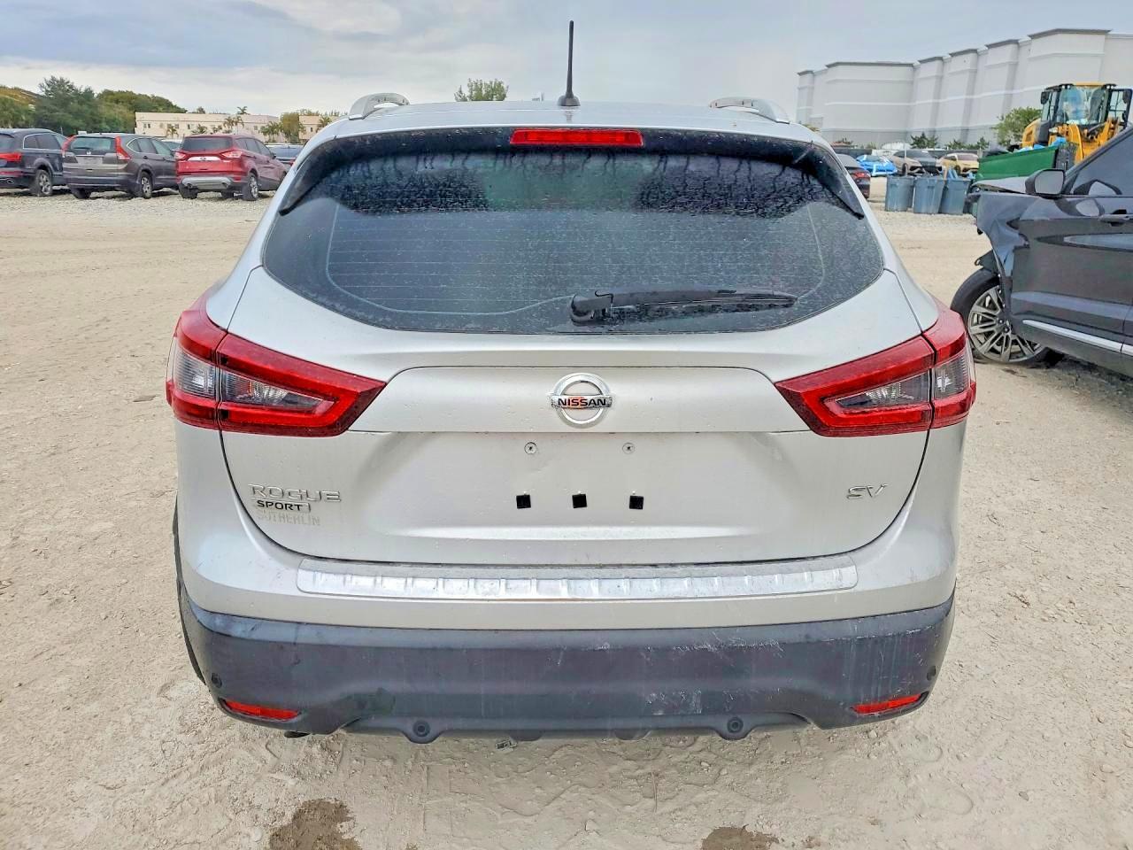 2021 Nissan Rogue Sport Sv - Image 6