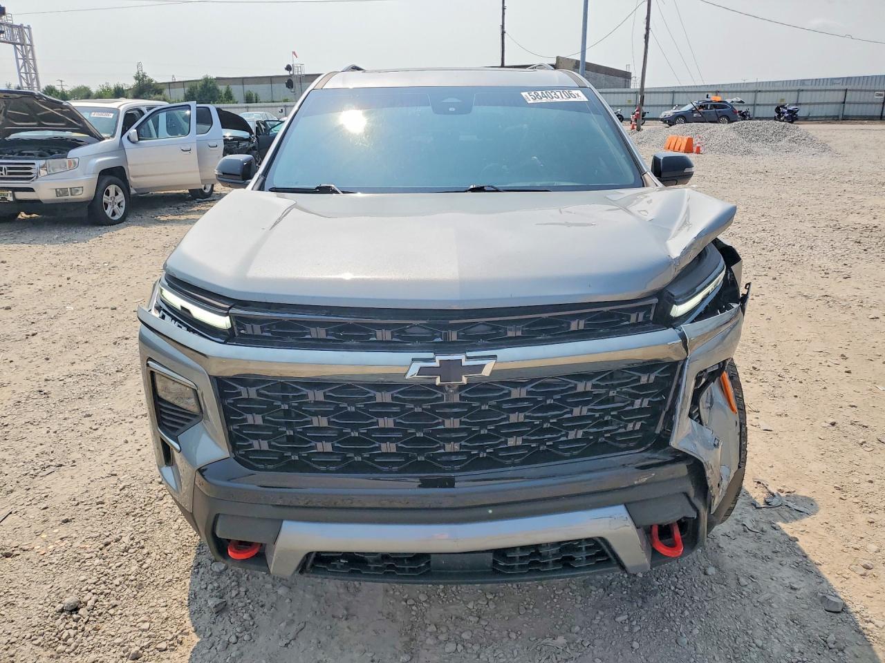 2025 Chevrolet Traverse Z71 - Image 5