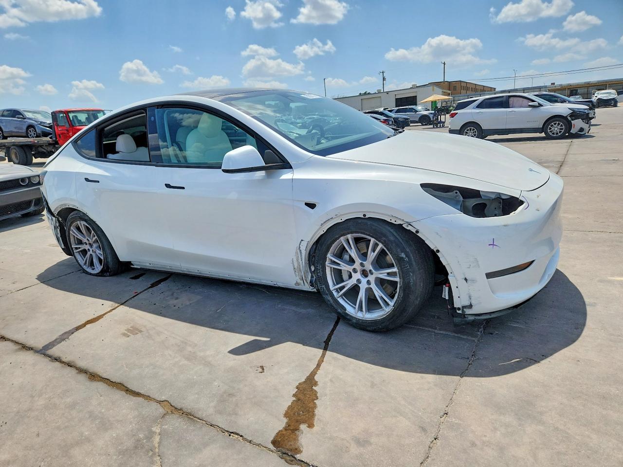 2023 Tesla Model Y - Фото 4