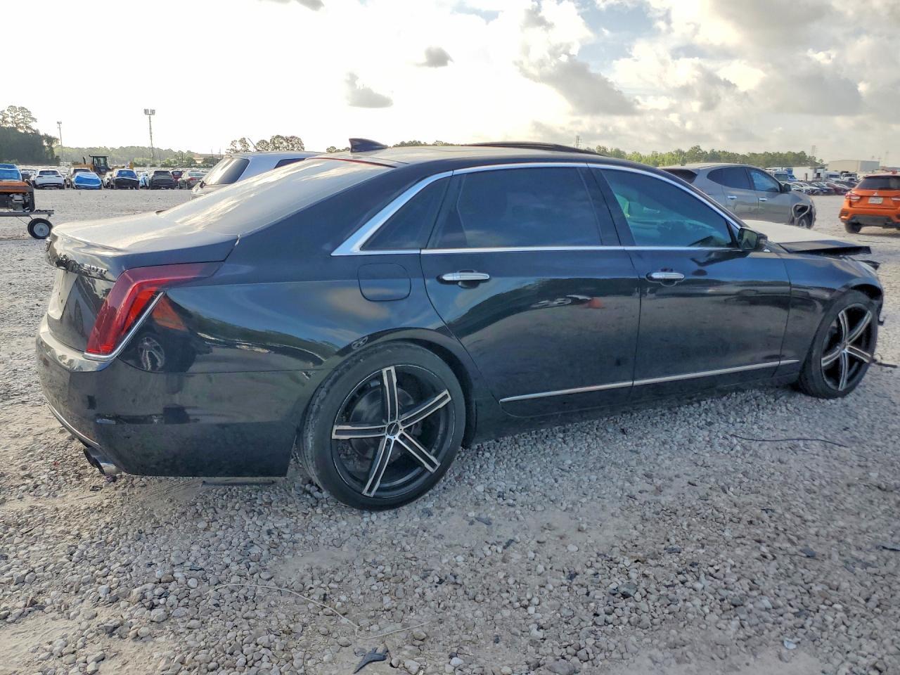 2017 Cadillac Ct6 Premium Luxury - Image 3