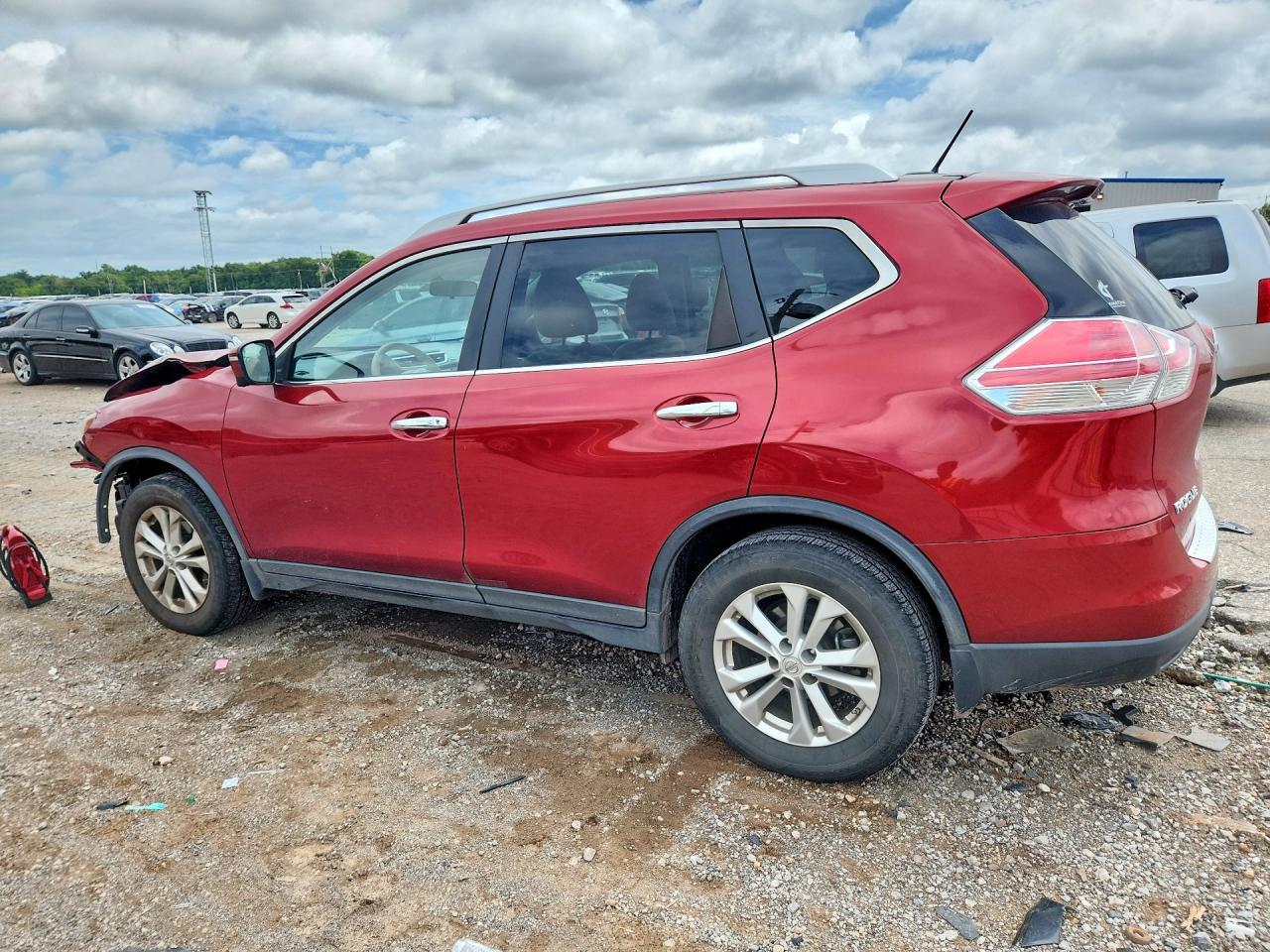 2015 Nissan Rogue Sv - Фото 2