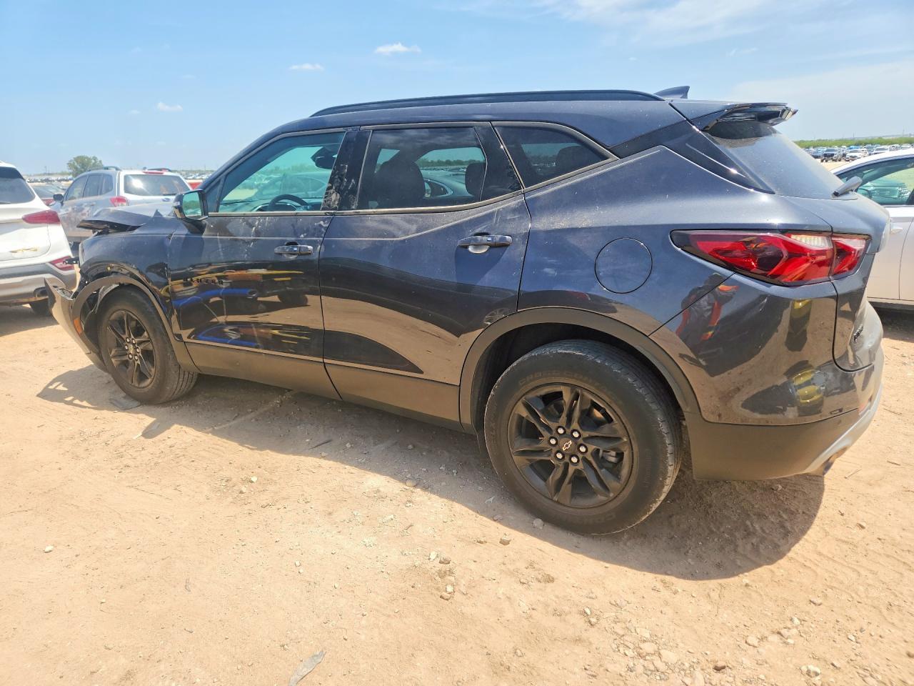 2022 Chevrolet Blazer 2Lt - Фото 2