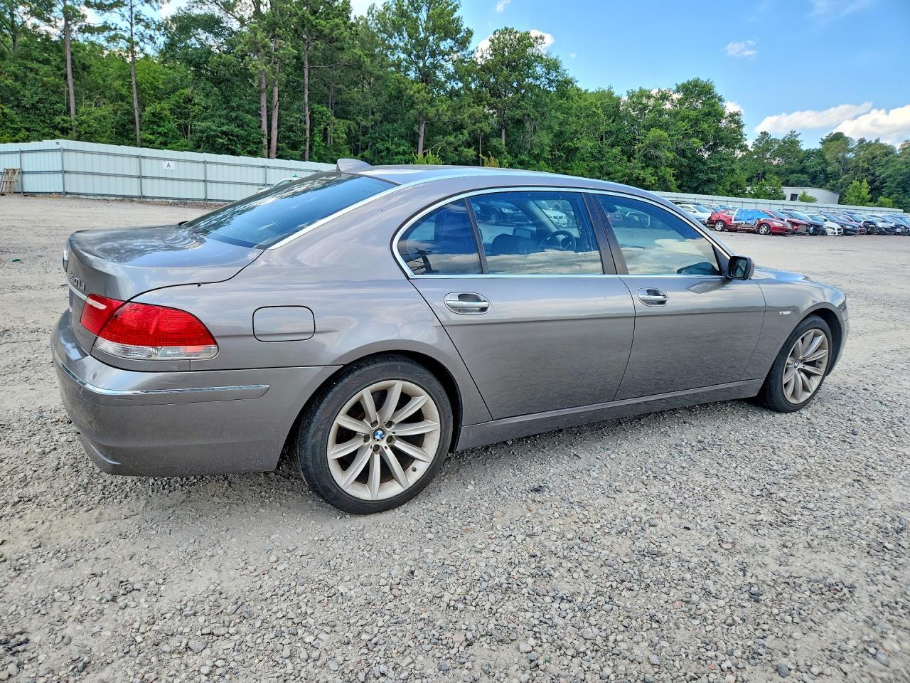 2008 BMW 750 Li - Image 3