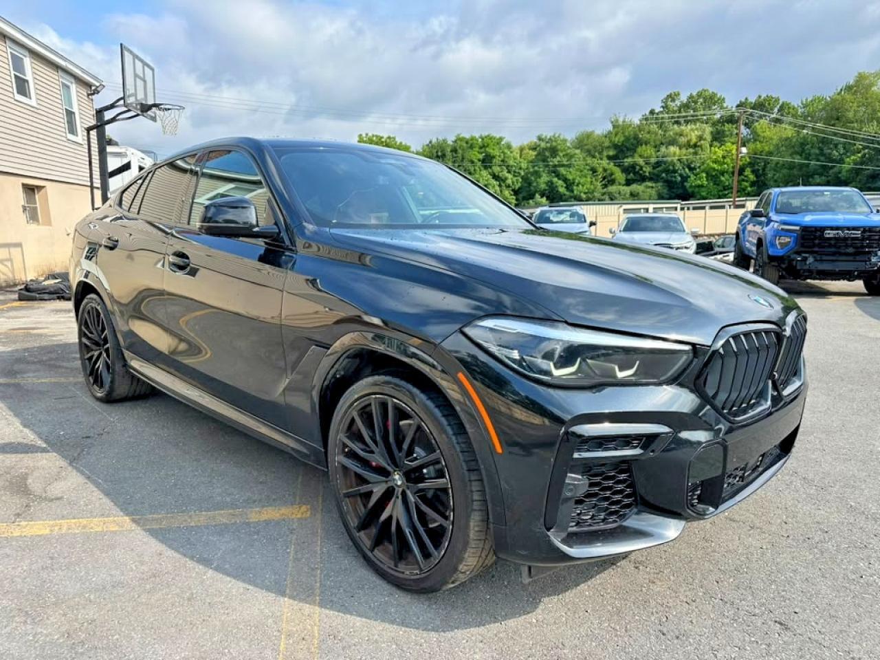 2022 BMW X6 xDrive40I - Image 4