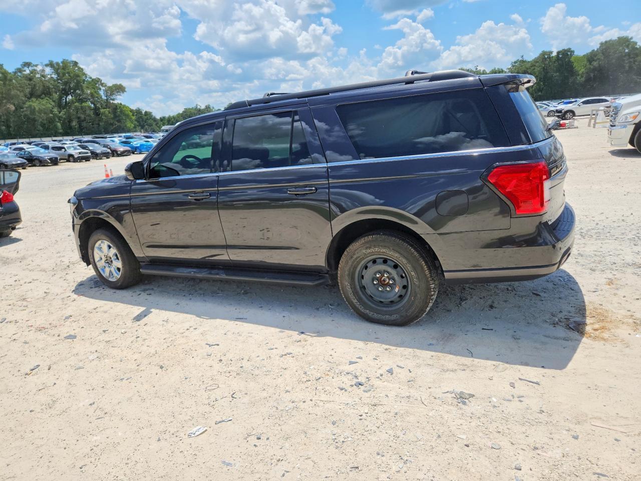 2024 Ford Expedition Max Xlt - Фото 2
