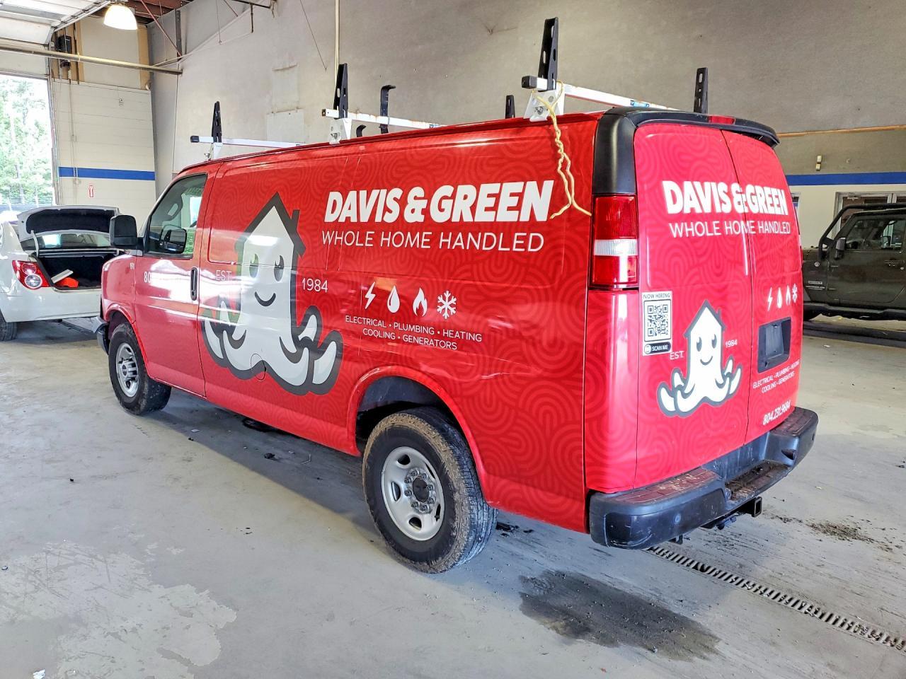 2020 GMC Savana G2500 - Фото 2