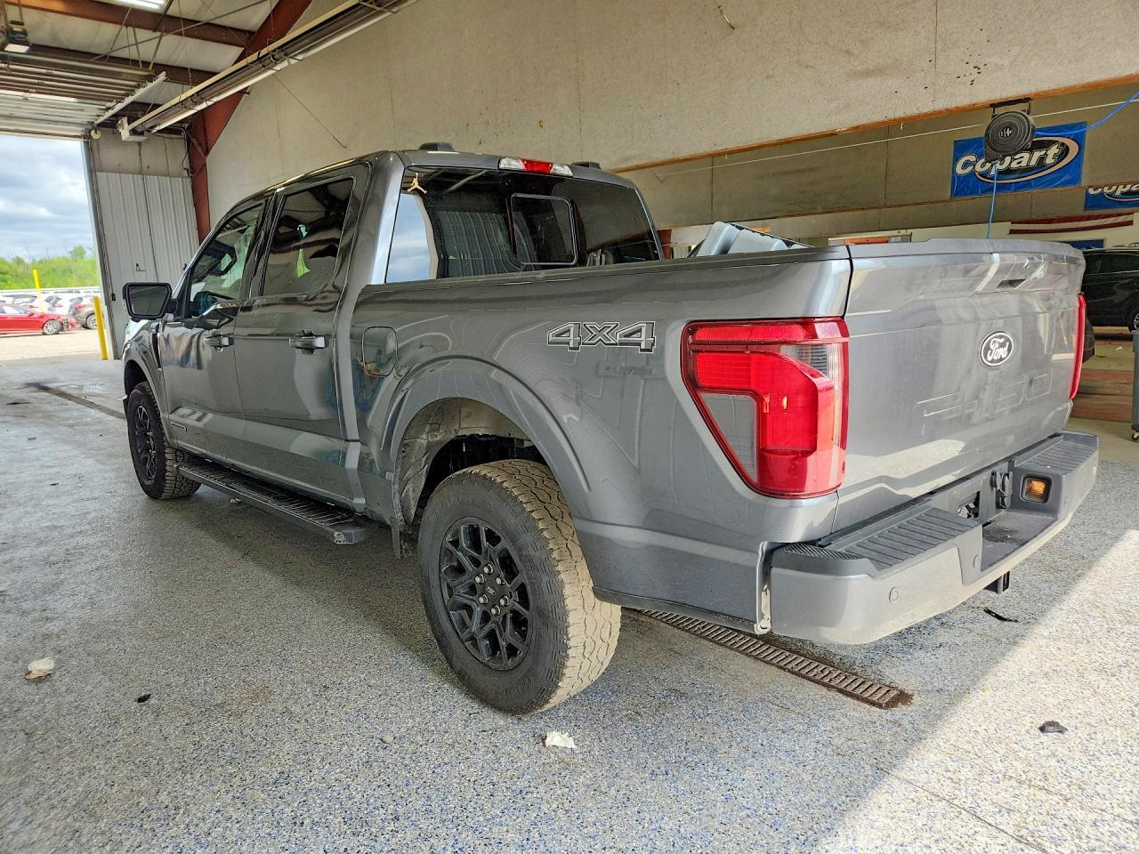 2025 Ford F150 Xlt - Image 2
