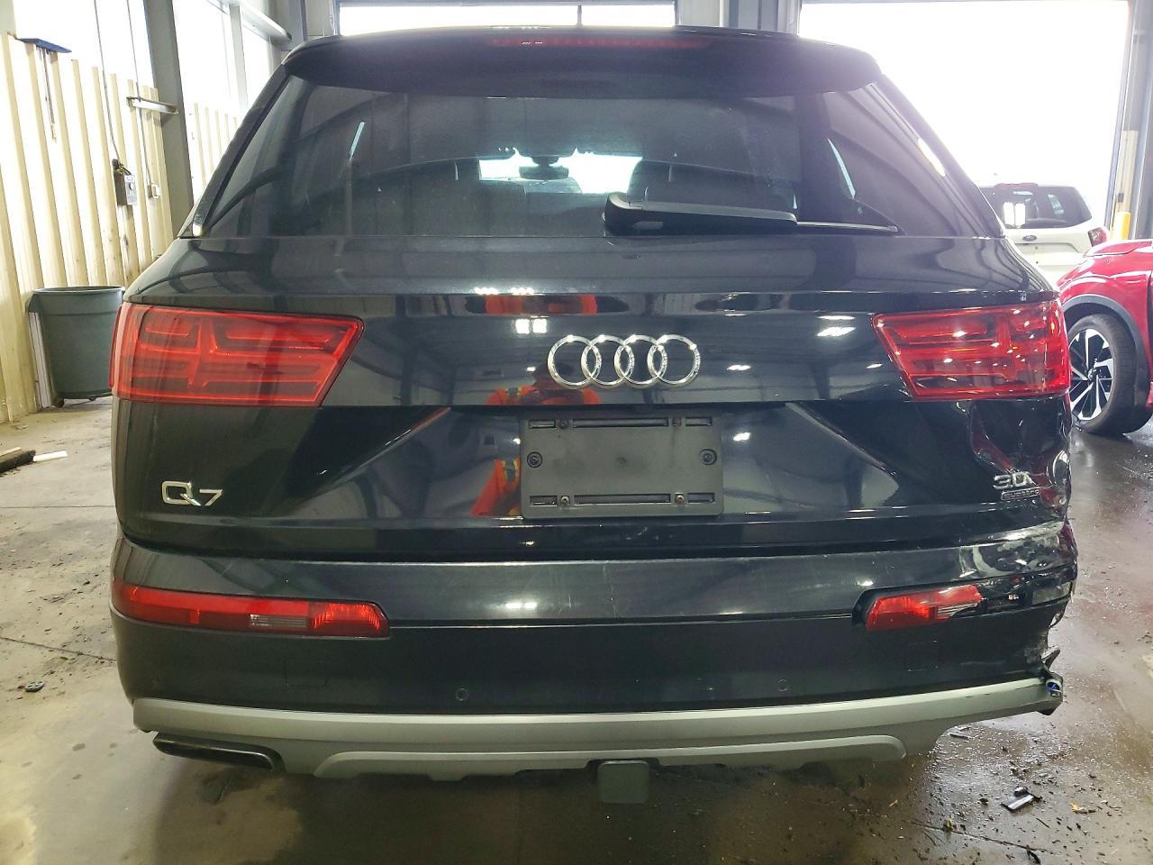 2017 Audi Q7 Premium Plus - Фото 6