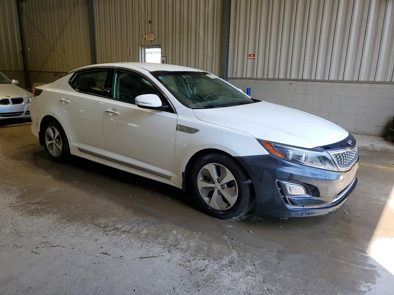 2015 Kia Optima Hybrid - Image 4