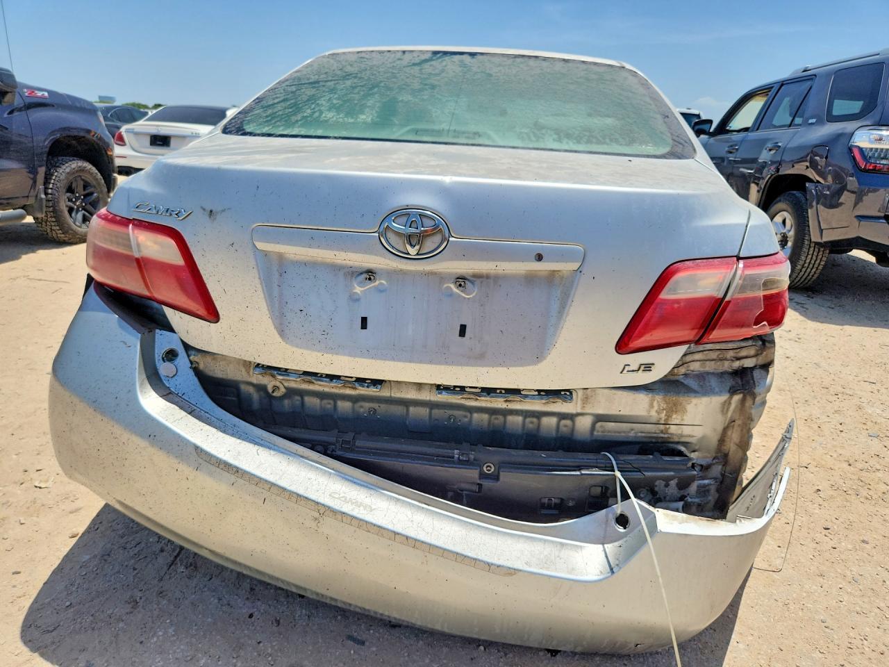 2007 Toyota Camry Le - Image 6