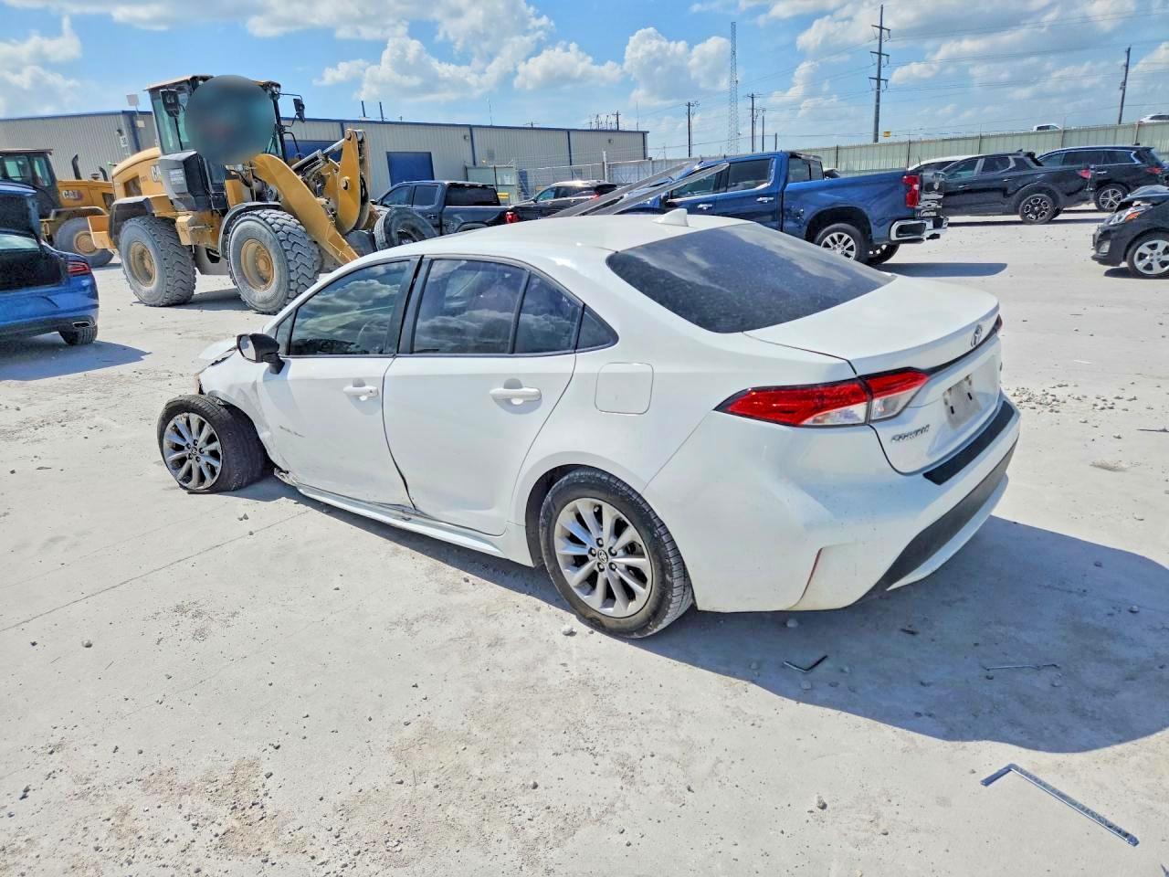 2020 Toyota Corolla Le - Фото 2