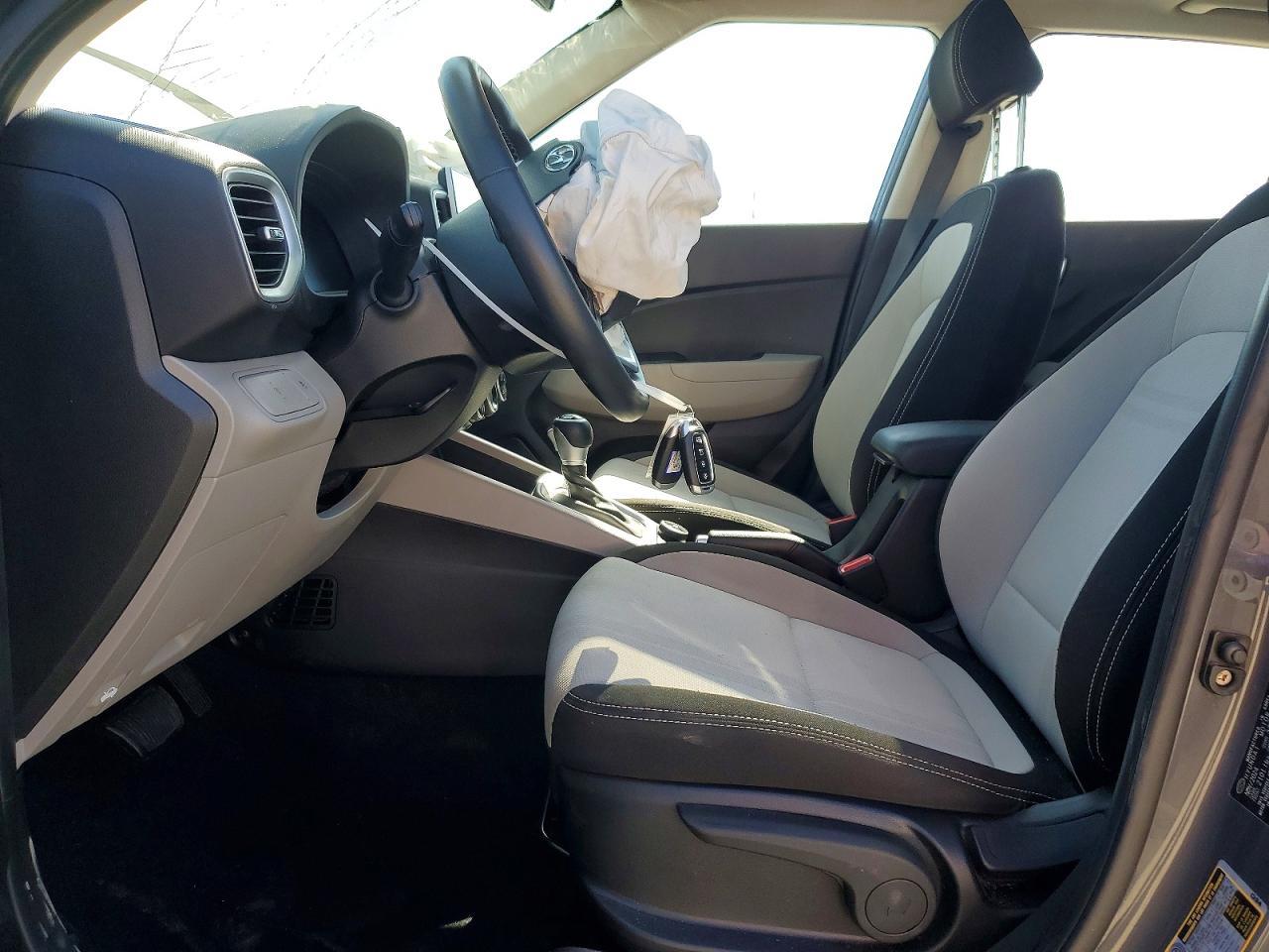 2025 Hyundai Venue Sel - Фото 7