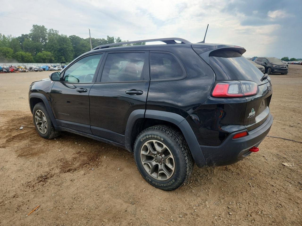2020 Jeep Cherokee Trailhawk - Image 2