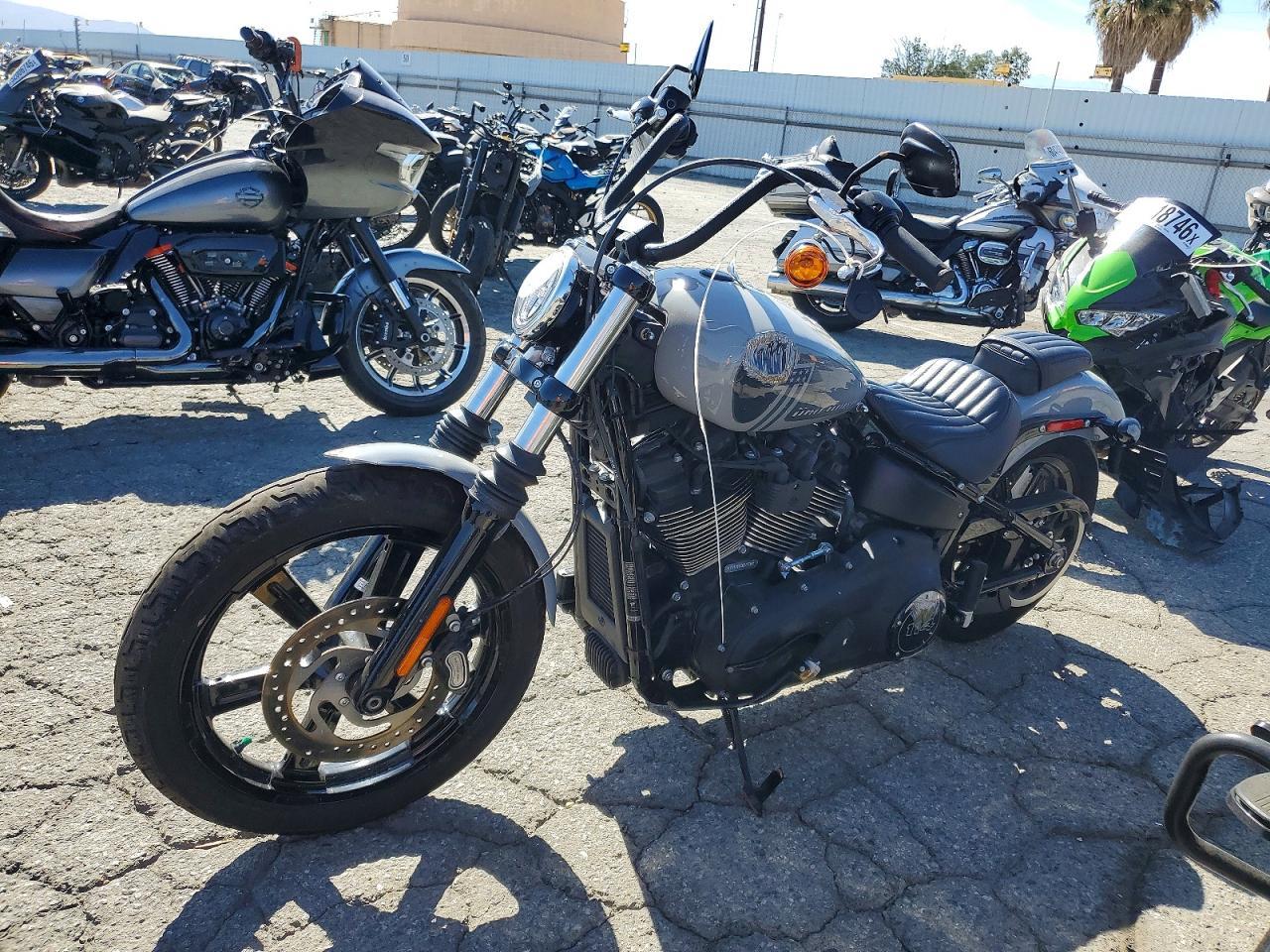 2024 Harley-Davidson Fxbbs - Фото 3