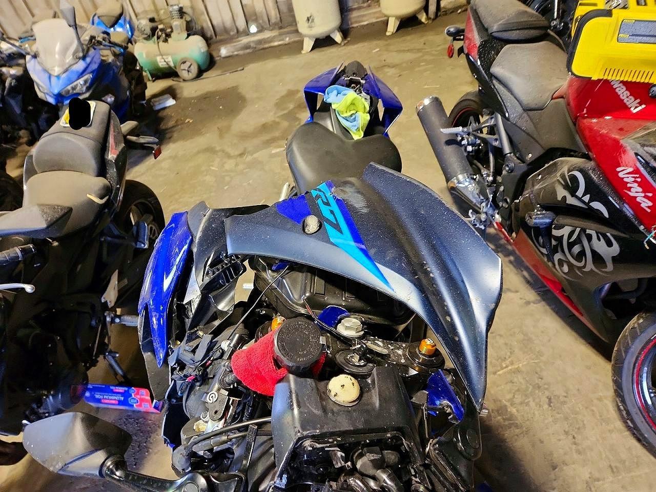 2024 Yamaha Yzfr7 - Image 5