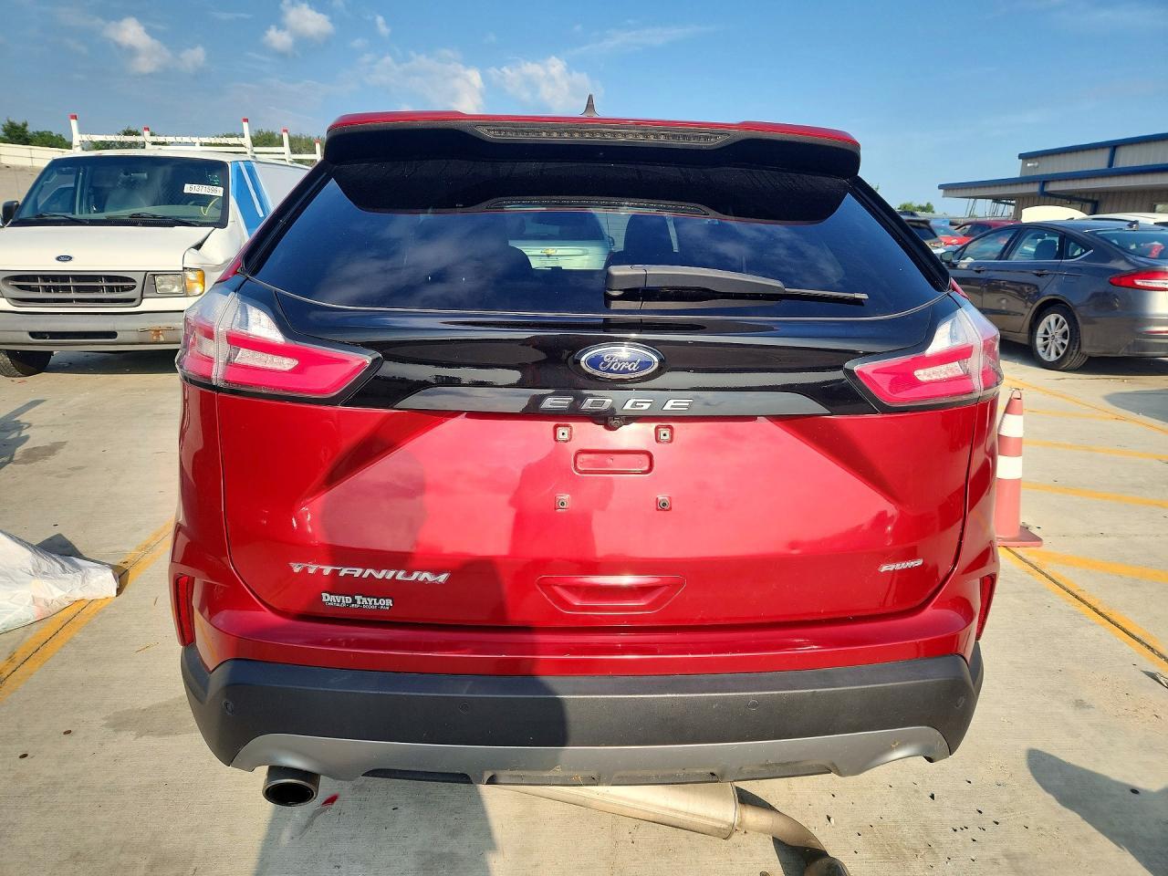 2022 Ford Edge Titanium - Image 6