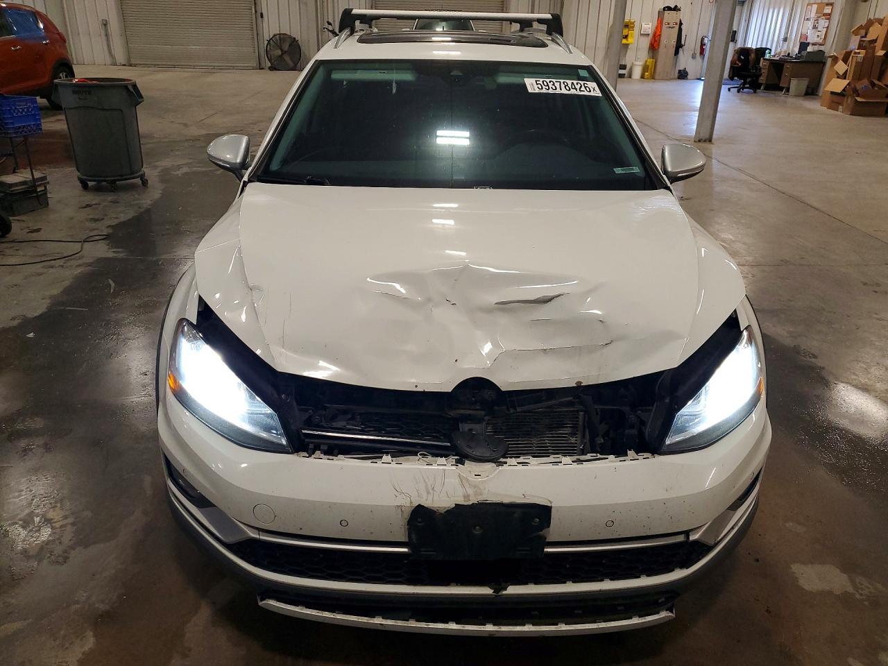 2017 Volkswagen Golf Alltrack S - Фото 5