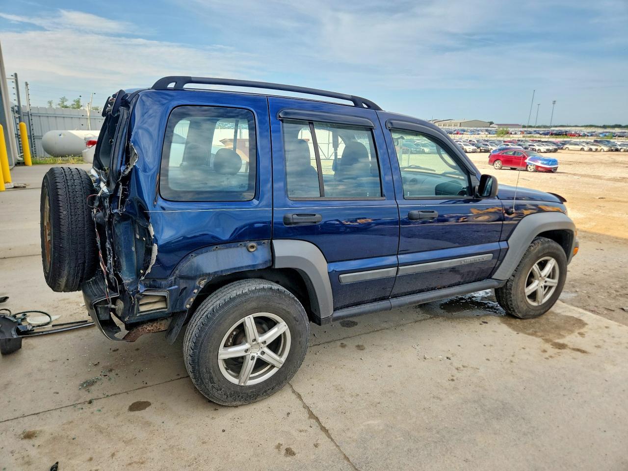 2005 Jeep Liberty Sport - Image 3