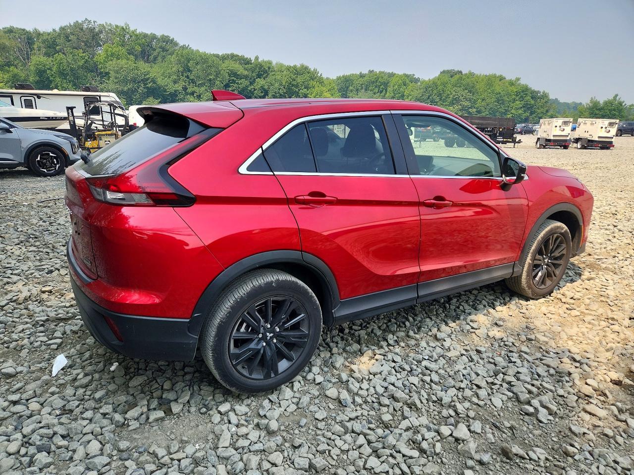2025 Mitsubishi Eclipse Cross Le - Фото 3