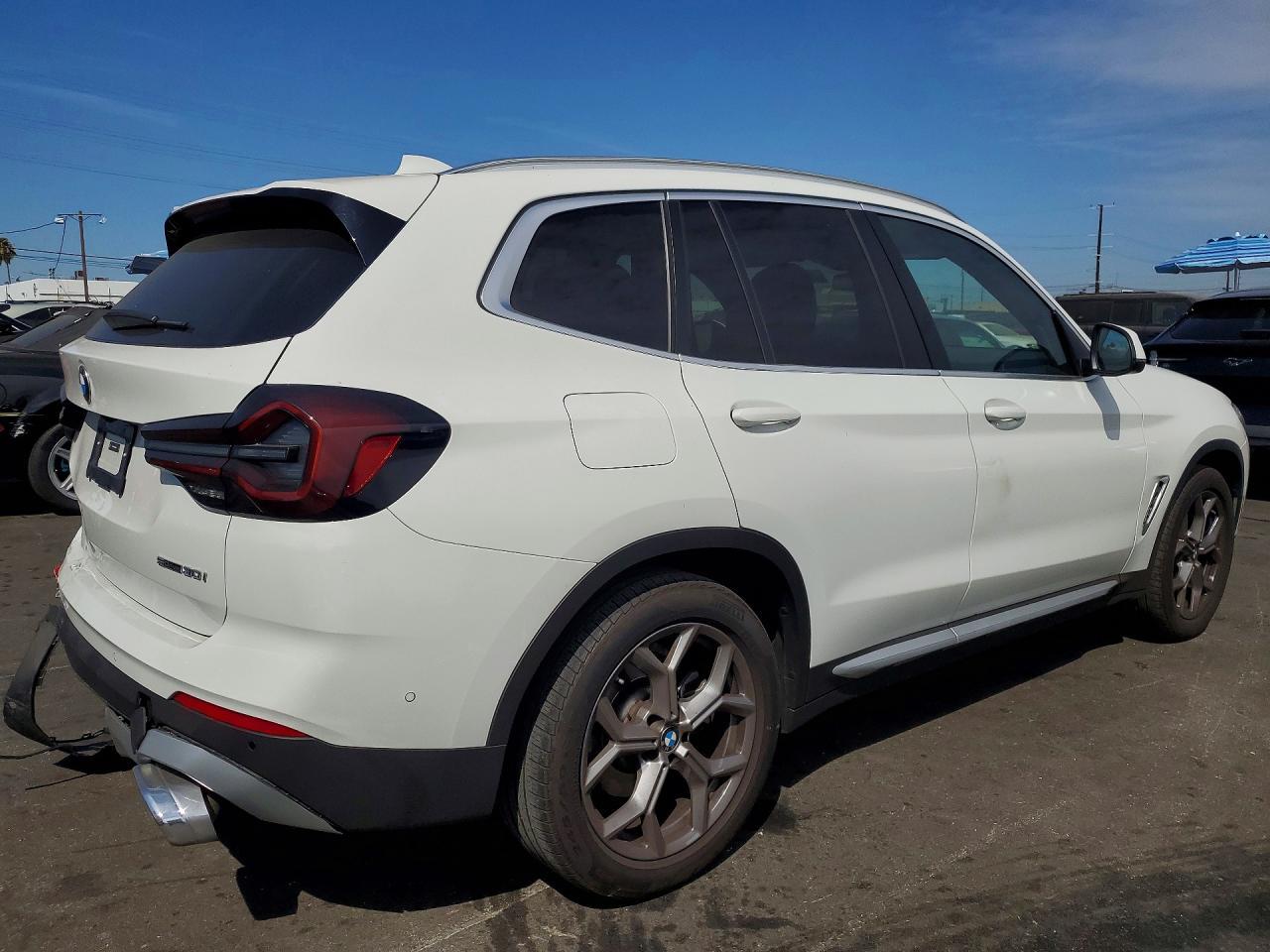 2024 BMW X3 Sdrive30I - Фото 3