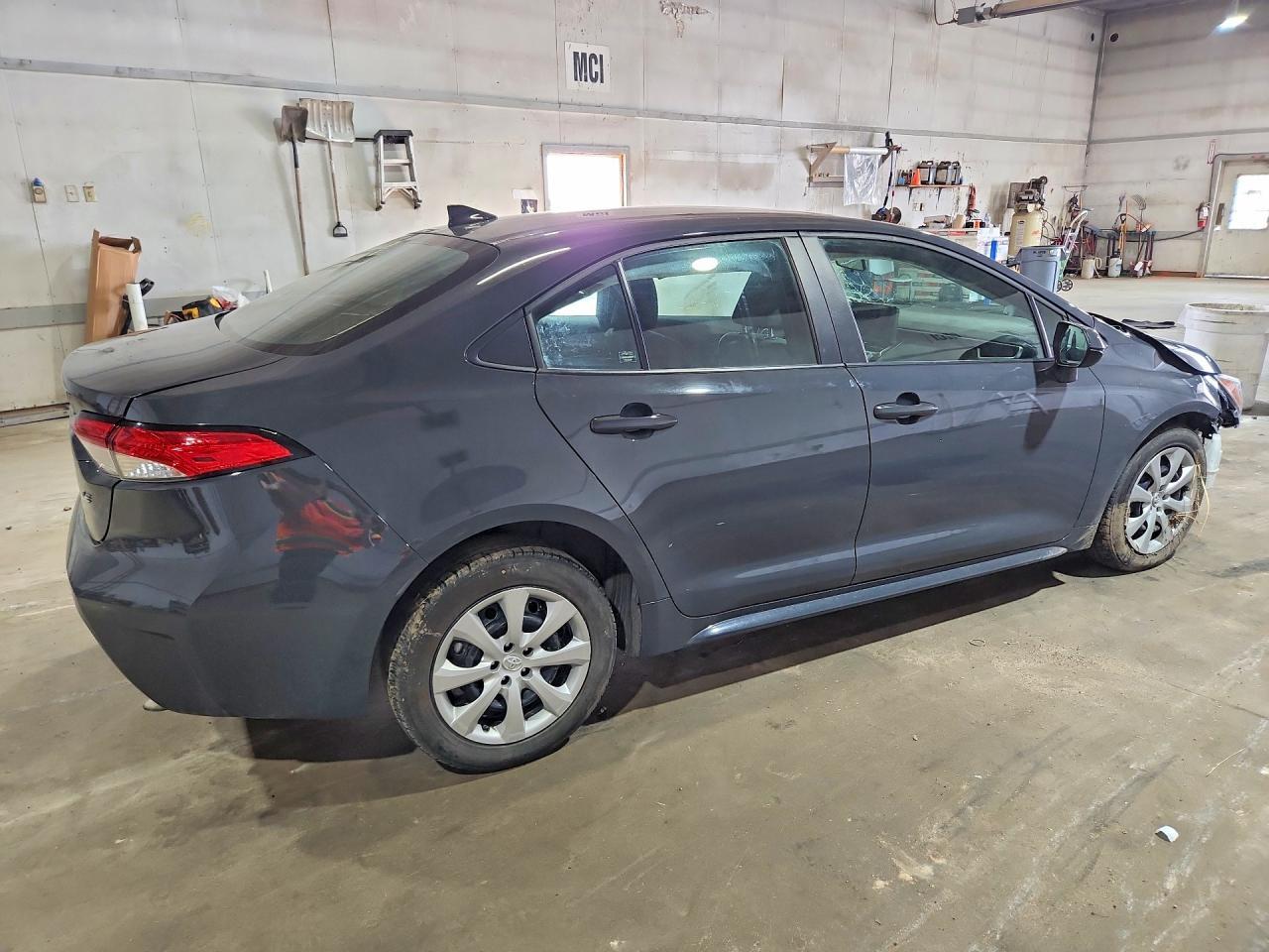 2024 Toyota Corolla Le - Фото 3